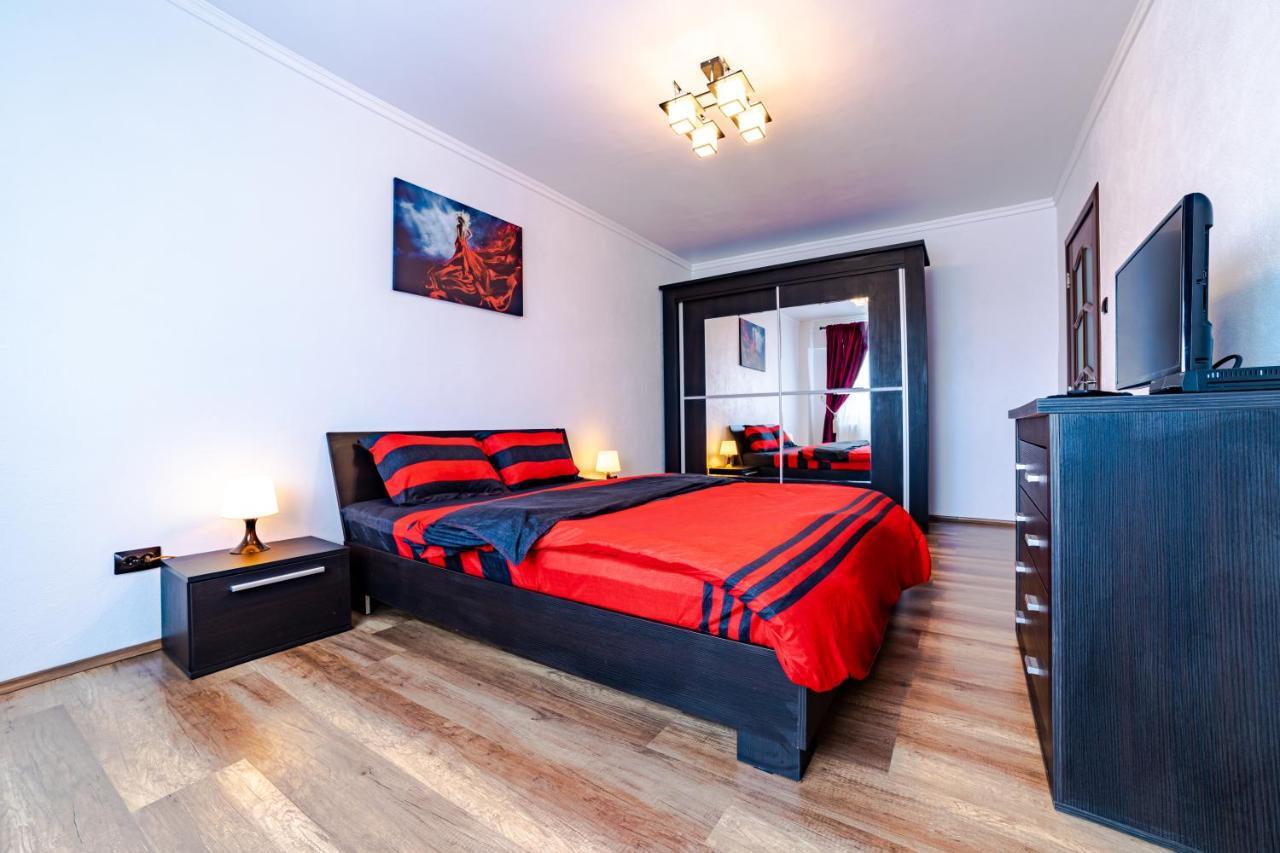 Apartament Garii Braşov Esterno foto