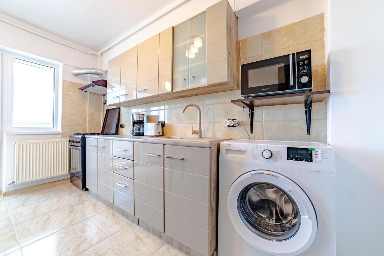 Apartament Garii Braşov Esterno foto
